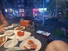 -鑫悦楼煎蟹·16年海鲜大排档