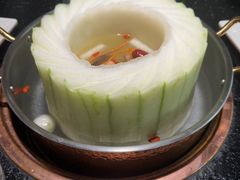 -得意咚瓜·顺德鱼生·冬瓜火锅(深圳首店)