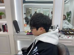 -尤司男士国潮理发馆