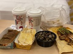 -茶颜悦色(岳麓山顶店)