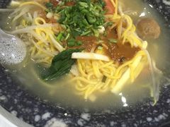 -小蛮椒麻辣烫·麻辣拌(青浦宝龙店)