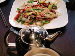 -老牌坊鲁菜名店(美莲广场店)