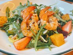 亚麻籽藜麦大虾沙拉-COMMUNE幻师(上邦百汇城店)