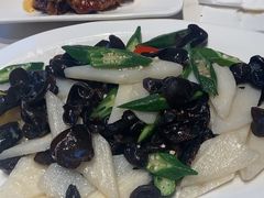 -老周家酱卤猪蹄私房菜(克拉玛依西街店)