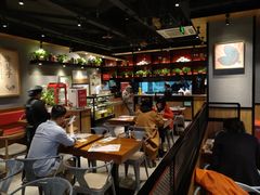 大堂-渝是乎川渝小炒(新世界百货望京店)