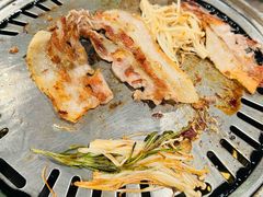 -欧巴炭烤肉오빠숯불구이(南京东路店)