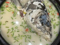 -万佛湖许老大铁锅鱼(黑金冠店)