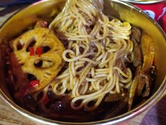 全频道拌粉-万方圆拌粉瓦罐汤(滕王阁旗舰店)