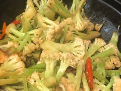 -黑鸡小馆(金源店)