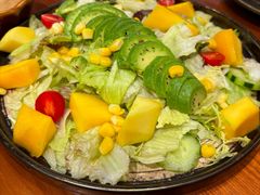 牛油果芒果沙拉-俊屋料理·烧鸟·寿司·日泰融合菜(星际云汇店)