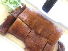 -御满江海鲜酒家(洛溪新城店)