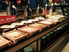 自助取餐区-釜御山海鲜烤肉火锅自助(新城市中心店)