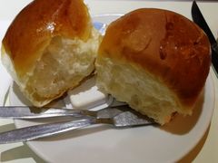牛油餐包-花园餐厅(铜锣湾店)
