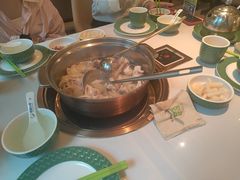 -润园四季椰子鸡火锅(卓越INTOWN店)