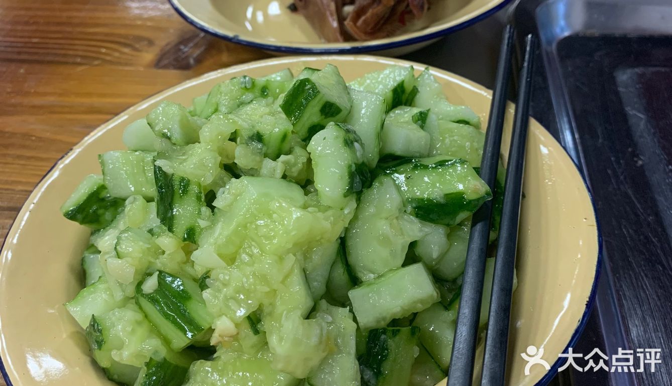 龙虾烧烤，美人佳肴