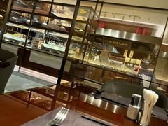 -万荟轩海鲜·粤式点心自助餐厅(蓝海风万怡酒店)