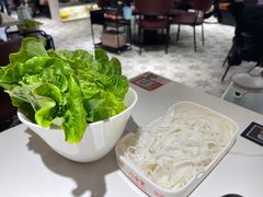 -八合里牛肉火锅(上海世茂广场店)