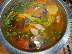 -老凯俚酸汤鱼(鸿通城店)