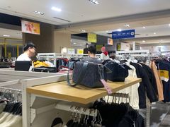 -BIGOFFS 超级折扣(仁恒伊势丹店)