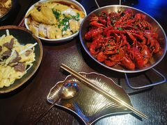 -钳真多钓虾馆·小龙虾海鲜烧烤(九六广场店)