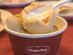 哈根达斯雪糕-OPEN開全日自助餐厅·西餐·海鲜(佛山希尔顿酒店)