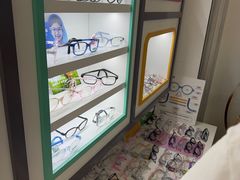 -美空眼镜·星趣控·新乐学·控优点合作店(周浦万达店)
