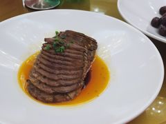 -无锡鼎尚皇冠酒店