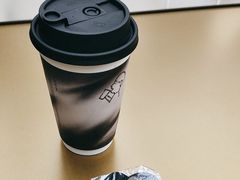 -喜茶(深圳万象城黑金店)
