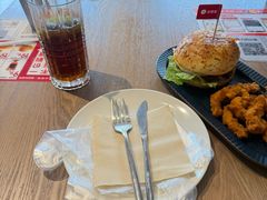 -必胜客(航洋国际店)