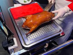 精品烤鸭-悦江(梅奔中心店)