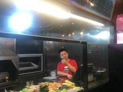 -万记麻辣烫国展总店