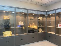 -用真奢侈品名表名包回收中心(朝阳万达店)