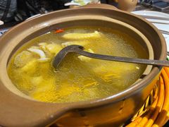 4小时的土鸡汤-江太极江浙菜(马桥万达广场店)