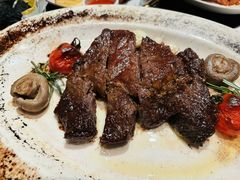 -食间牛排(重庆路万达店)