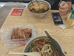 -小马牛肉面·牛骨熬制(南京博物院店)