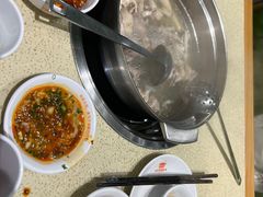 -煲大王猪肚鸡·椰子鸡火锅(红谷滩万达店)
