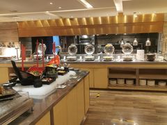 自助取餐区-北京王府井希尔顿酒店·万斯阁西餐厅