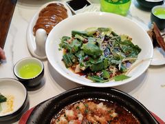-梅利汴京烤鸭•开封豫菜地标店(东大街店)