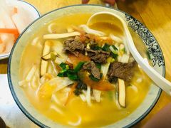 -阿彬生炒牛肉面(解放路店)