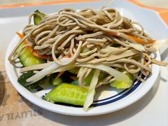 素凉菜双拼-丝路伊兰·兰州牛肉面(马连道店)