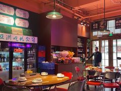 -蚝堡海鲜·威海菜·海肠捞饭·烧烤·亚洲吃蚝公司(幸福门店)