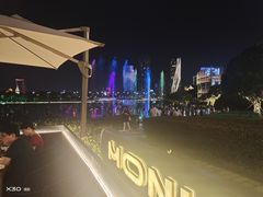 -MONICH牛排融合餐厅(和义大道购物中心店)