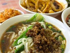 -中和裴氏蹄花(府河路店)