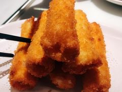 -新大咀港式茶餐厅(宝山万达店)