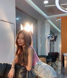 -DL HAIR SALON