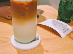 -ZING COFFEE 镜咖啡