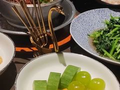 -海派悦庭·海胆烧麦·新融合菜(凯德广场店)