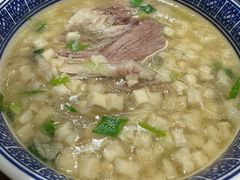 -老孙家泡馍(洒金桥店)