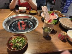 -萍姐火锅·公路夜市(武汉首店)