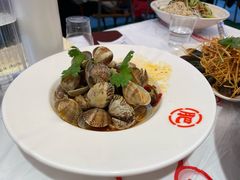 -肥肥虾庄·金牌油焖大虾(汉口城市广场店)